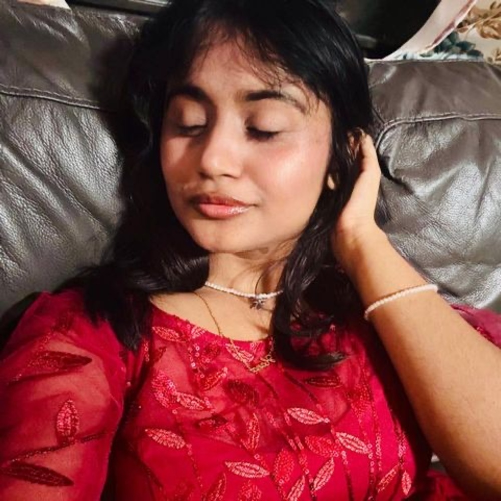 Meet your Posher, Hana